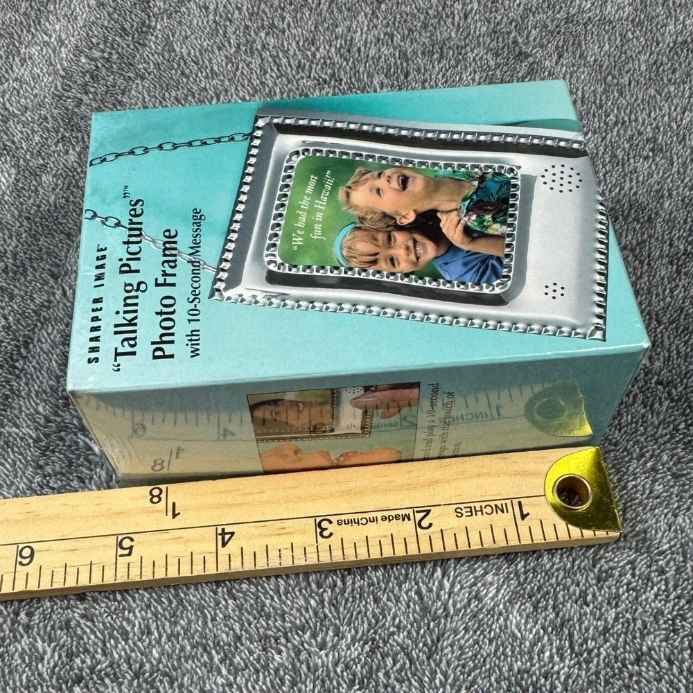 Sharper Image Talking Pictures Photo Frame Chrome 2x3‎ Recordable Message PT810